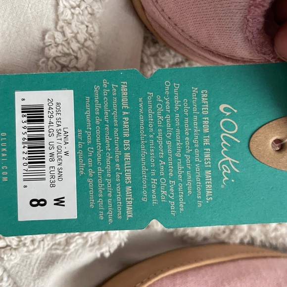 OluKai Slippers - Picture 5 of 6